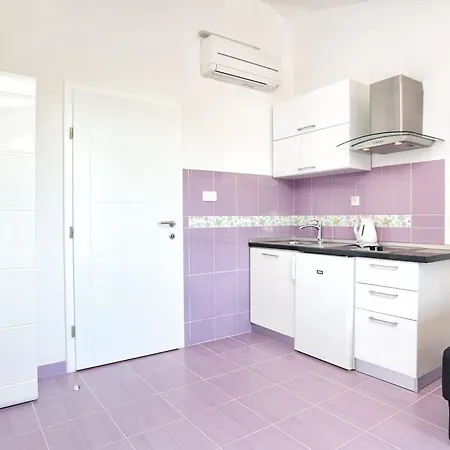 Studio Zecevo Rtic 10400a Apartamento *